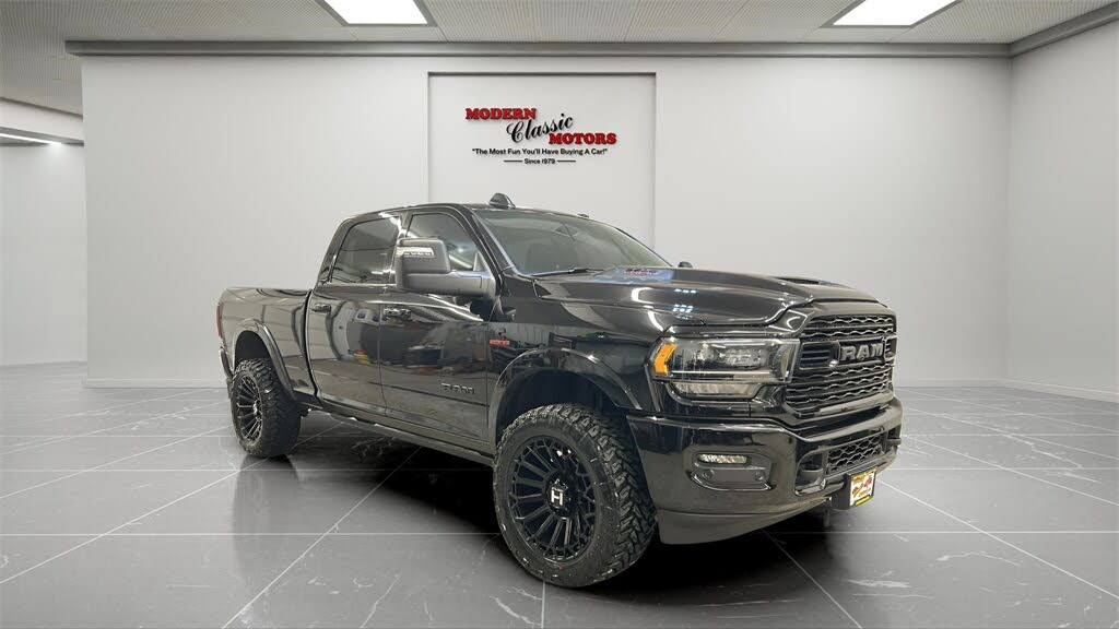 2024 RAM 2500 Limited Crew Cab 4WD