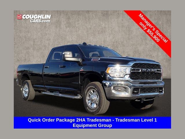 2024 RAM 3500 Tradesman Crew Cab LB 4WD