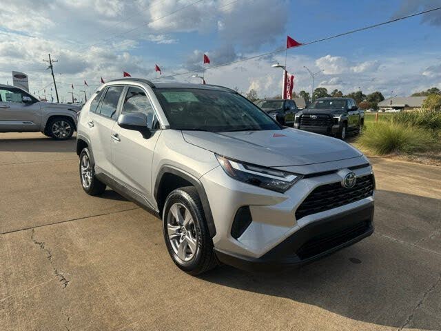 2024 Toyota RAV4 Hybrid XLE AWD