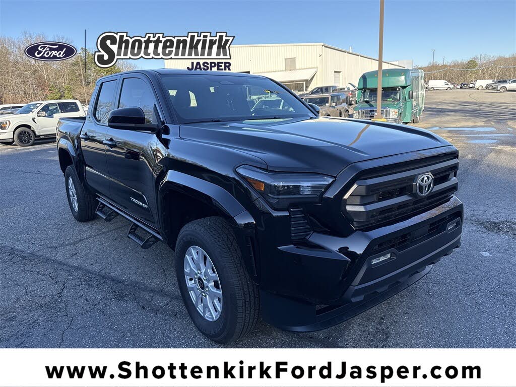 2024 Toyota Tacoma SR5 Double Cab 4WD