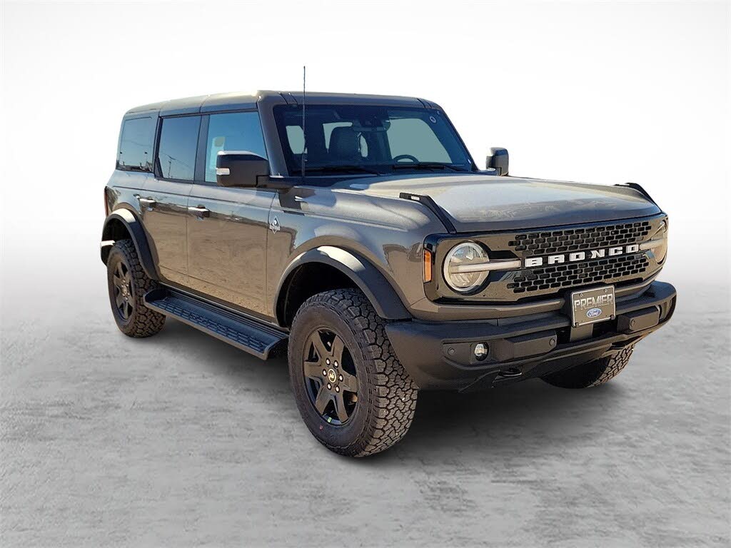 2025 Ford Bronco Outer Banks 4-Door 4WD