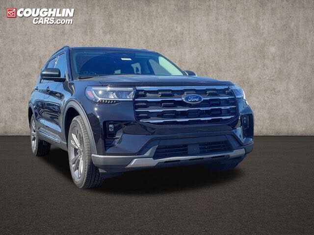 2025 Ford Explorer Active AWD