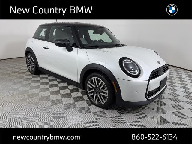 2025 MINI Cooper Signature Trim 2-door Hatchback