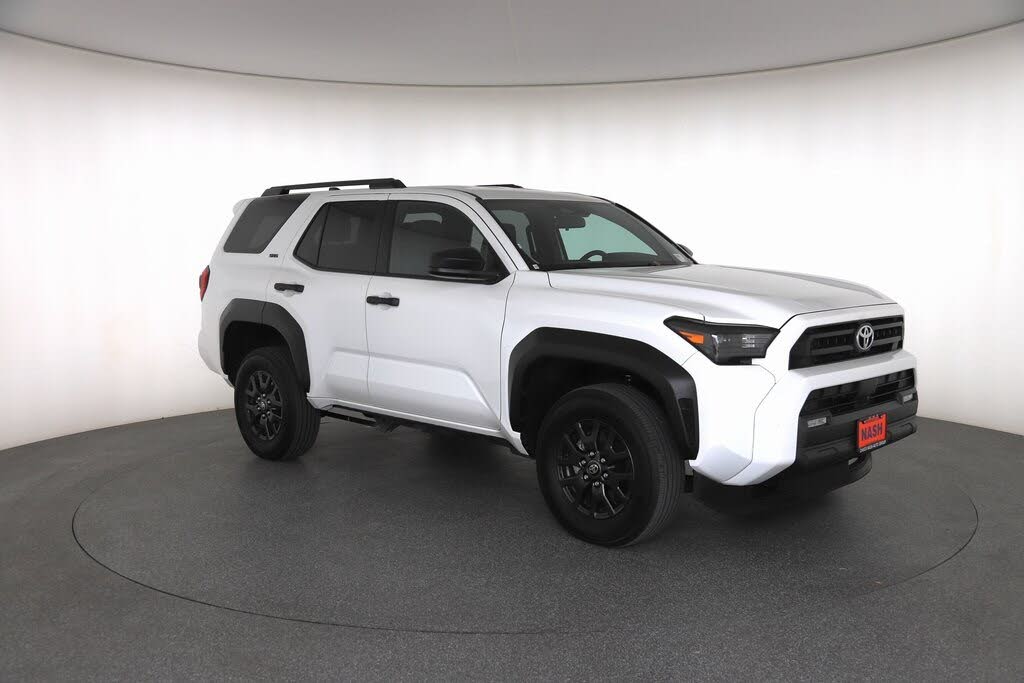 2025 Toyota 4Runner SR5 RWD