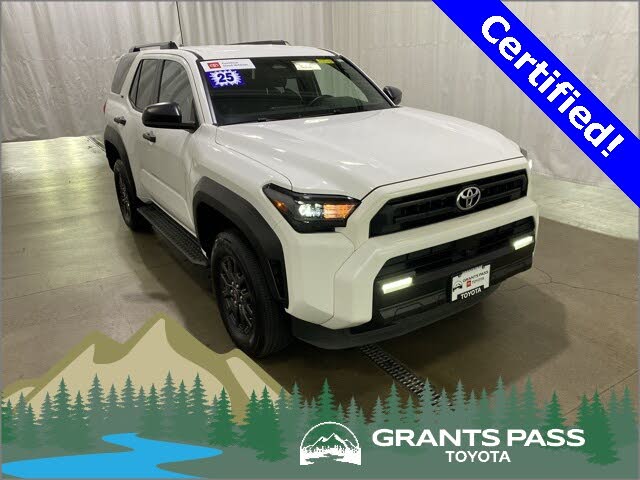 2025 Toyota 4Runner SR5 4WD