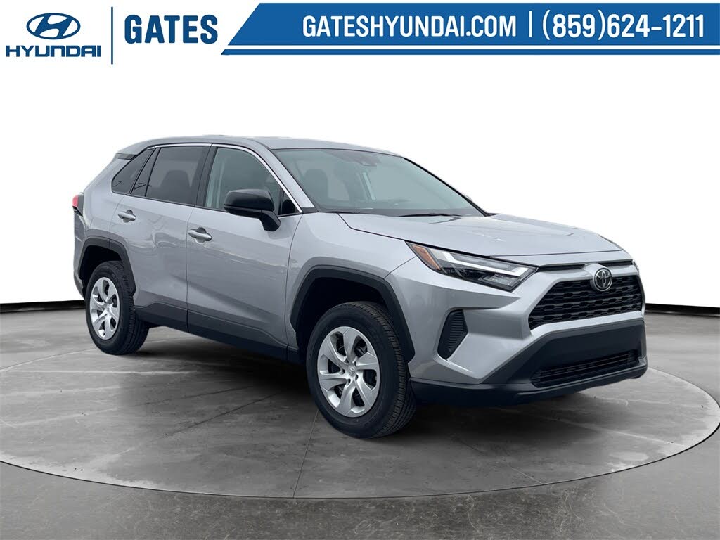 2025 Toyota RAV4 LE AWD