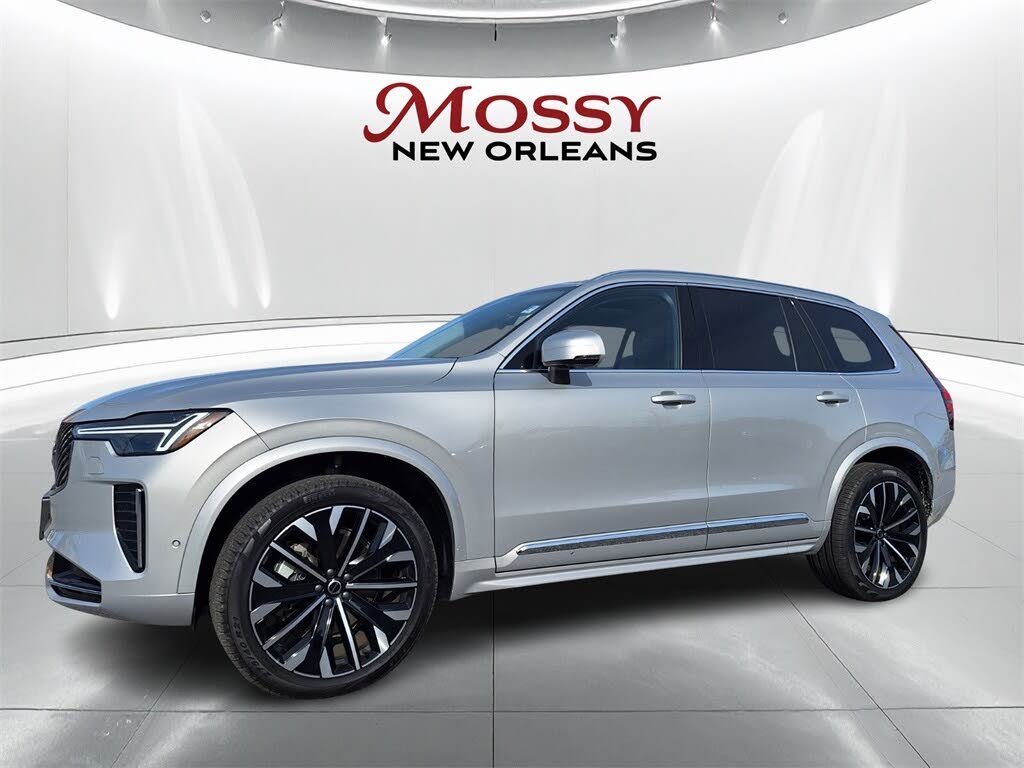 2025 Volvo XC90 B6 Plus Bright Theme 7-Passenger AWD