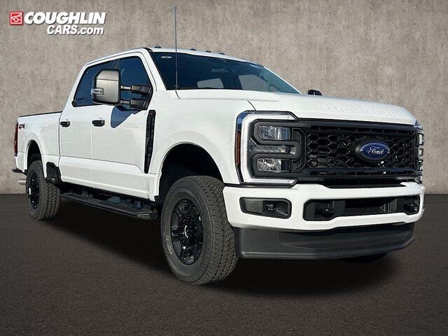 2026 Ford F-250 Super Duty XL Crew Cab 4WD