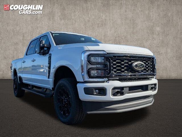 2026 Ford F-350 Super Duty Lariat Crew Cab 4WD