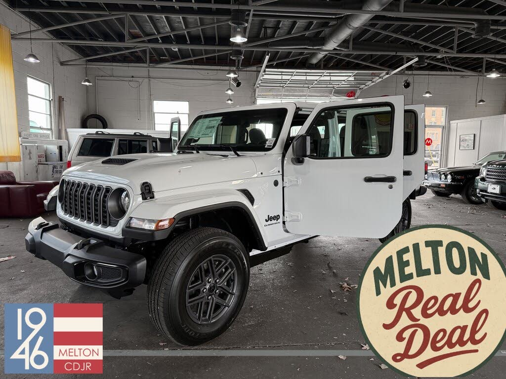 2026 Jeep Gladiator Sport S Crew Cab 4WD