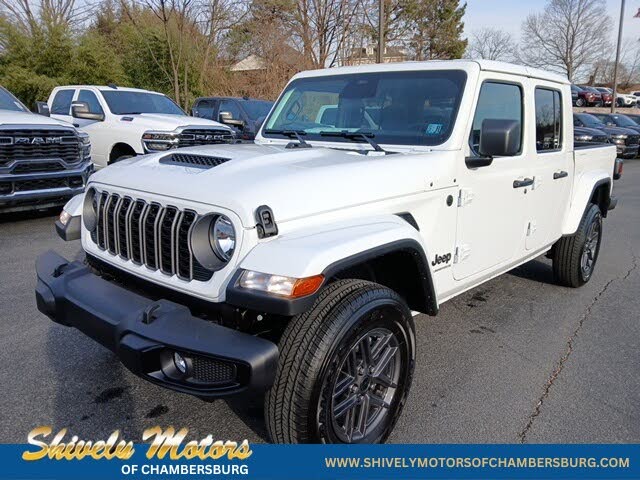 2026 Jeep Gladiator Sport S Crew Cab 4WD