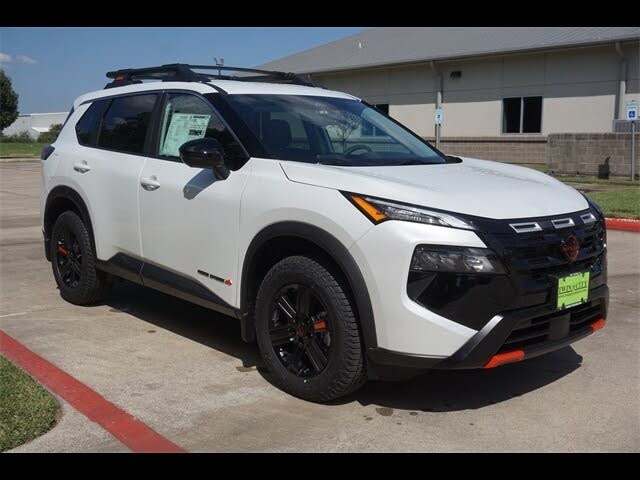 2026 Nissan Rogue Rock Creek AWD