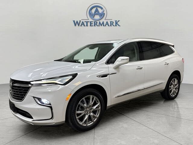 2023 Buick Enclave Essence FWD