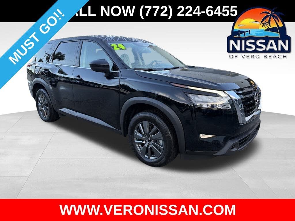 2024 Nissan Pathfinder S FWD