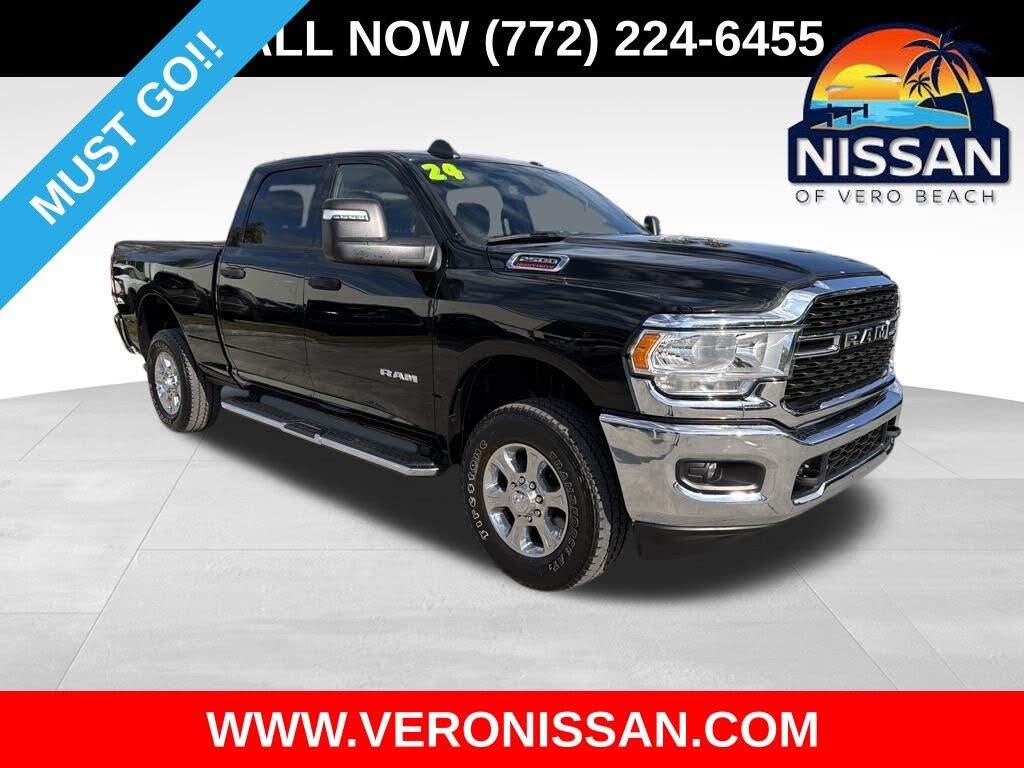 2024 RAM 2500 Big Horn Crew Cab 4WD