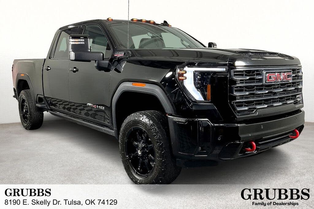 2025 GMC Sierra 2500HD AT4 Crew Cab 4WD