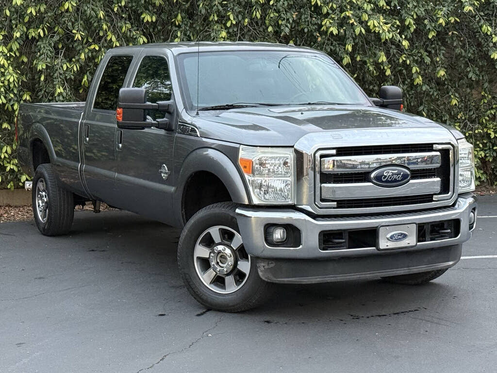 2012 Ford F-350 Super Duty Lariat Crew Cab LB 4WD