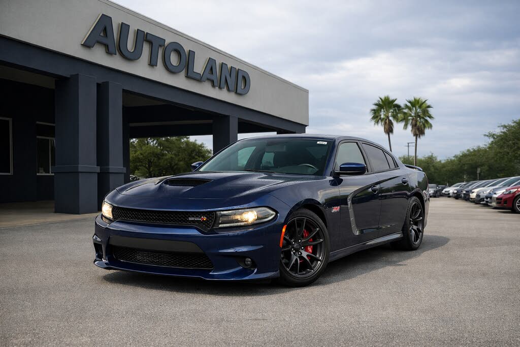 2016 Dodge Charger R/T Scat Pack RWD