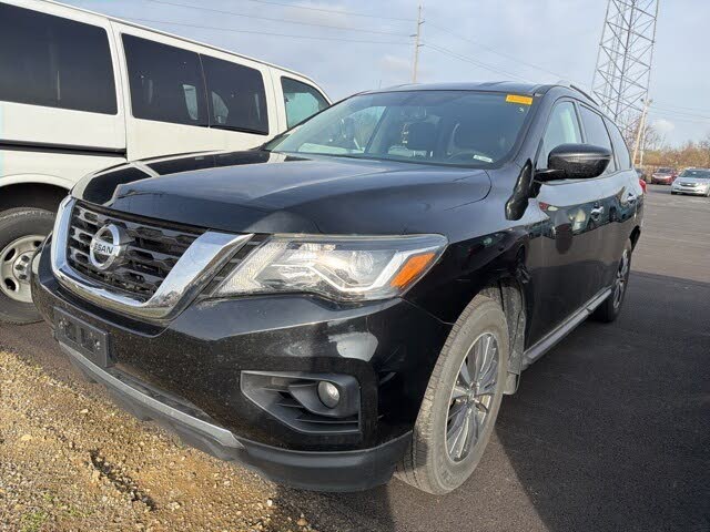 2017 Nissan Pathfinder SV 4WD