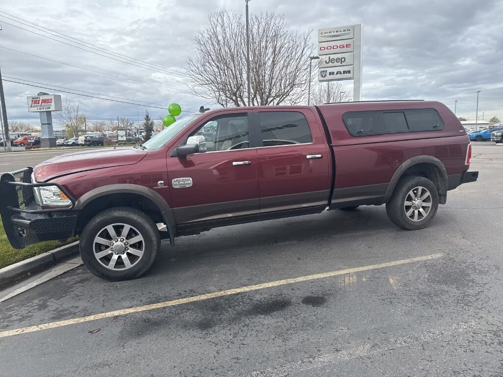 2018 RAM 3500 Laramie Longhorn Crew Cab LB 4WD