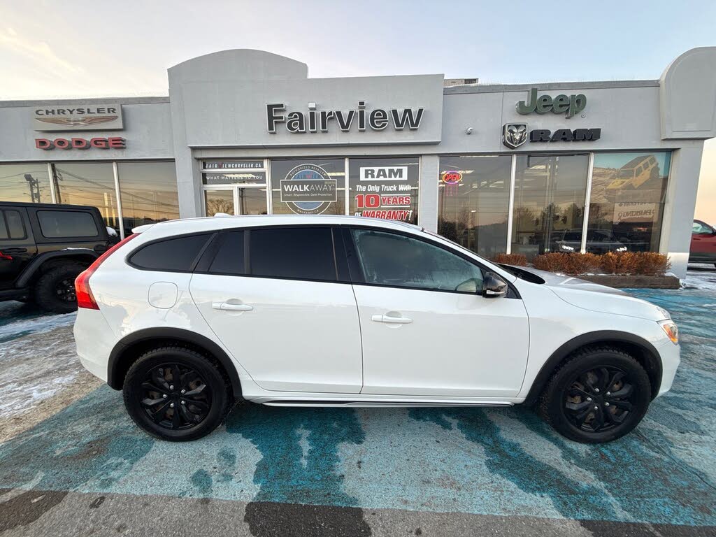 2018 Volvo V60 Cross Country T5 Premier AWD