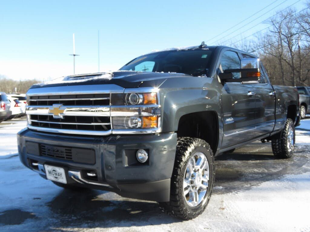 2019 Chevrolet Silverado 2500HD High Country Crew Cab 4WD