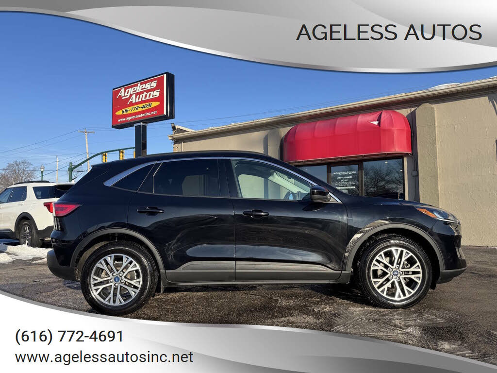 2022 Ford Escape Hybrid SEL AWD