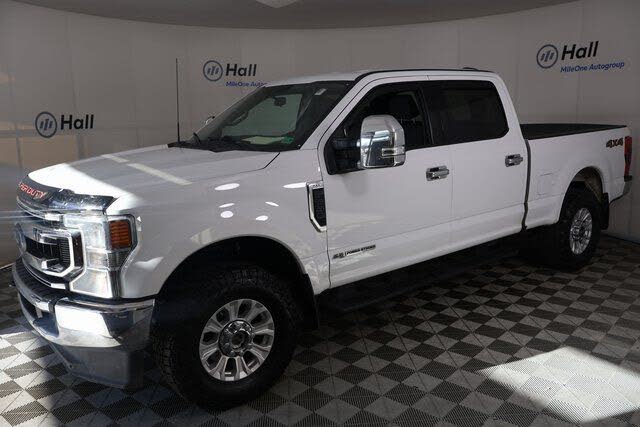 2022 Ford F-250 Super Duty XLT Crew Cab 4WD