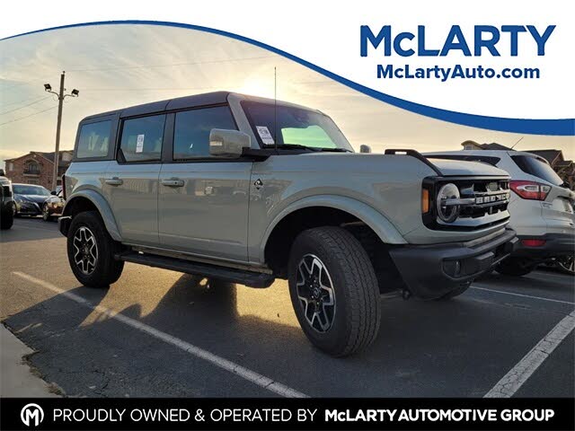 2024 Ford Bronco Outer Banks 4-Door 4WD