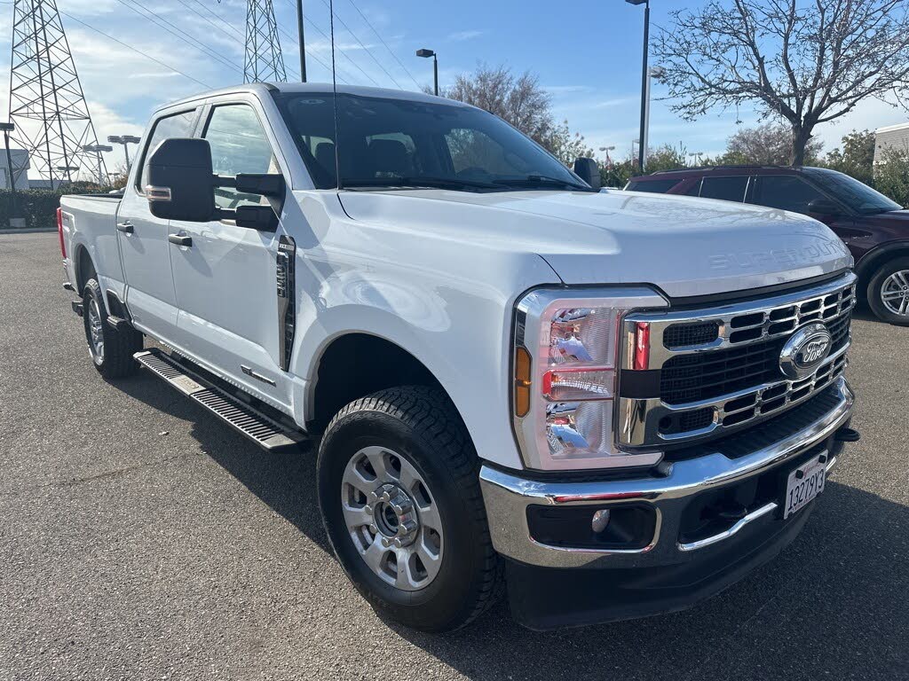 2024 Ford F-250 Super Duty XLT SuperCab 4WD