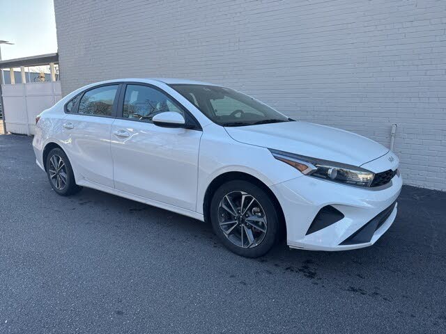 2024 Kia Forte LXS FWD