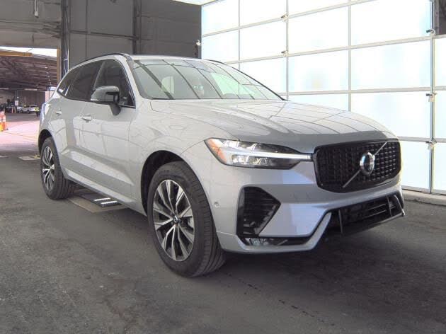 2025 Volvo XC60 B5 Plus Dark Theme AWD