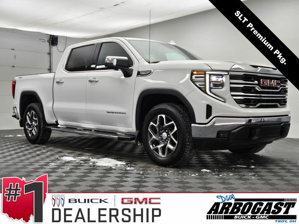 2026 GMC Sierra 1500 SLT Crew Cab 4WD