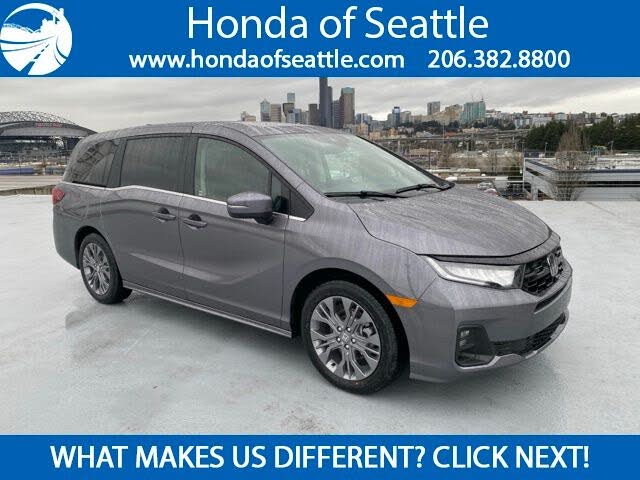 2026 Honda Odyssey Touring FWD