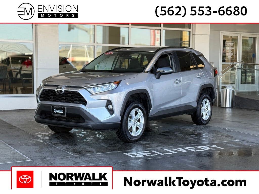 2019 Toyota RAV4 XLE FWD