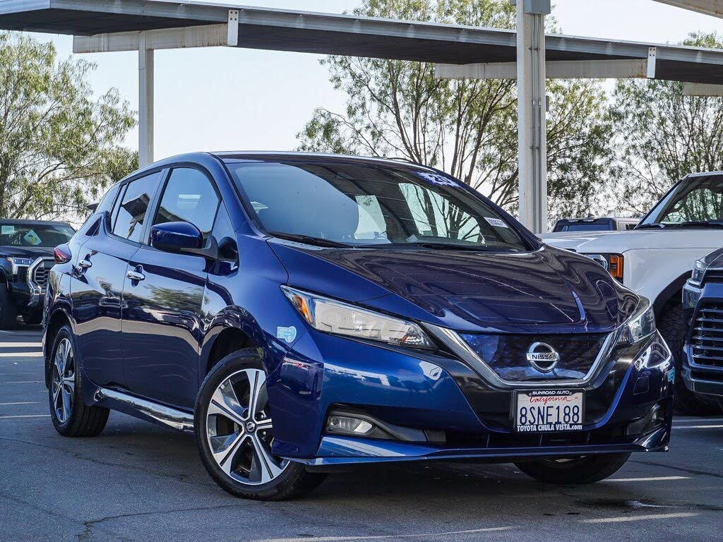 2020 Nissan LEAF SV Plus FWD