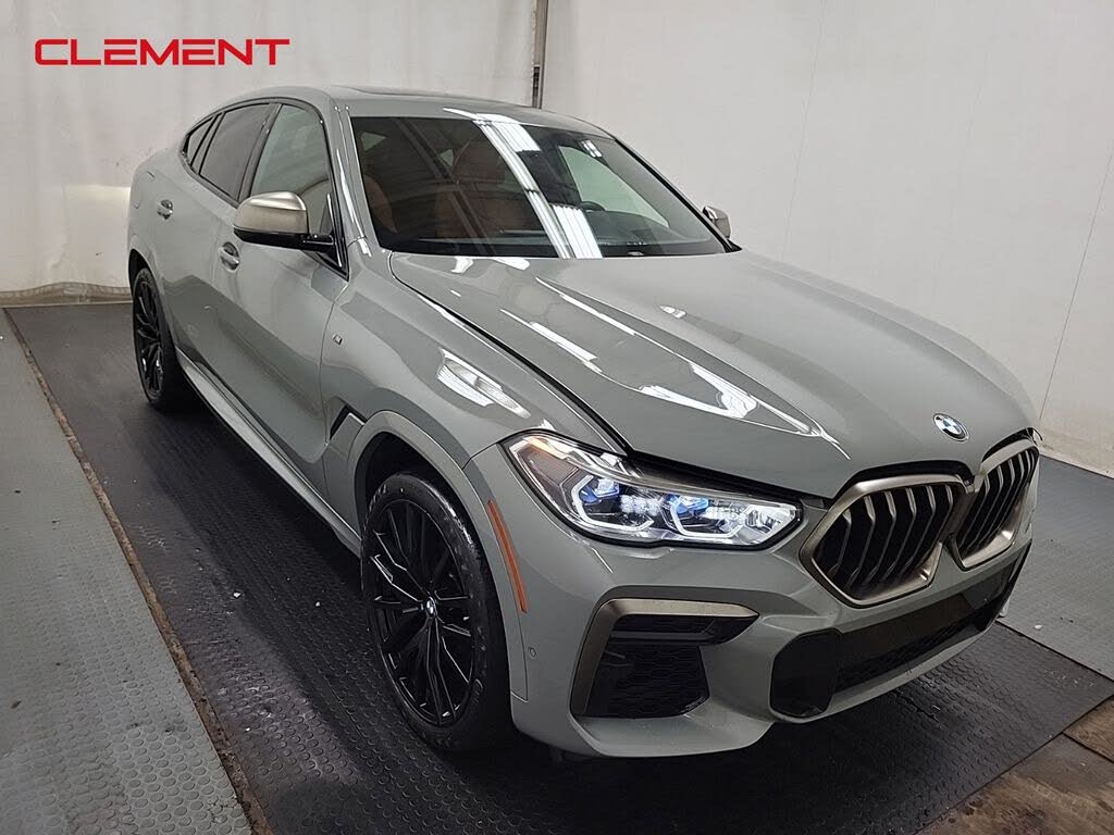 2022 BMW X6 M50i AWD