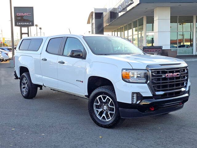 2022 GMC Canyon AT4 Crew Cab 4WD with Cloth