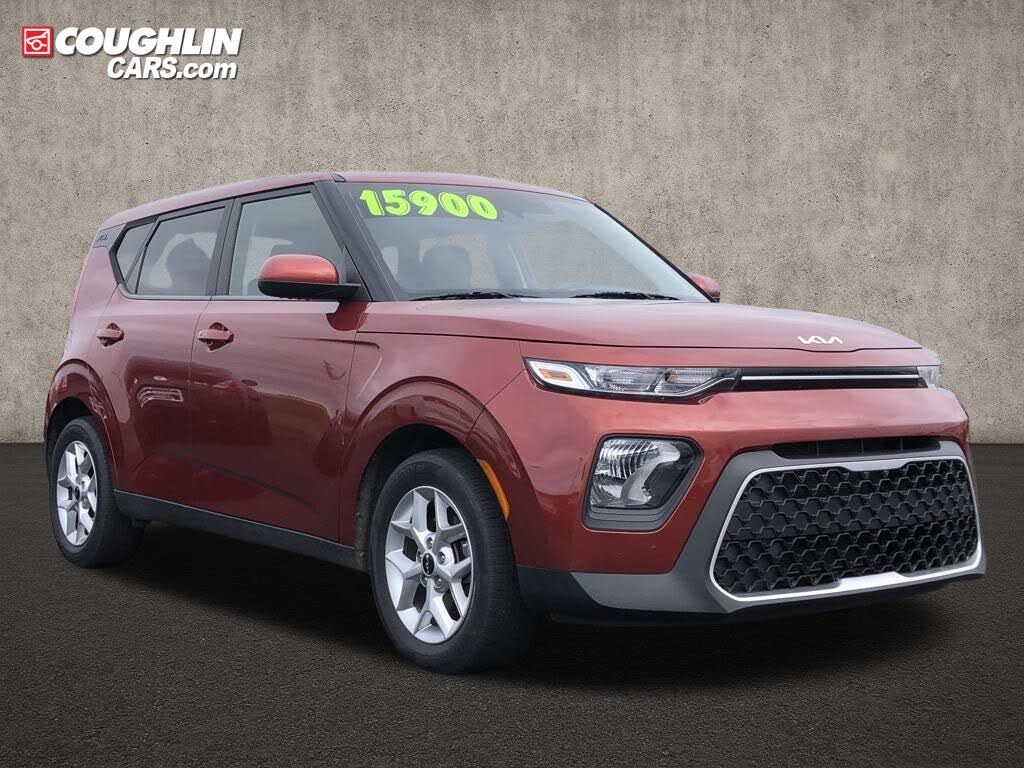 2022 Kia Soul S FWD