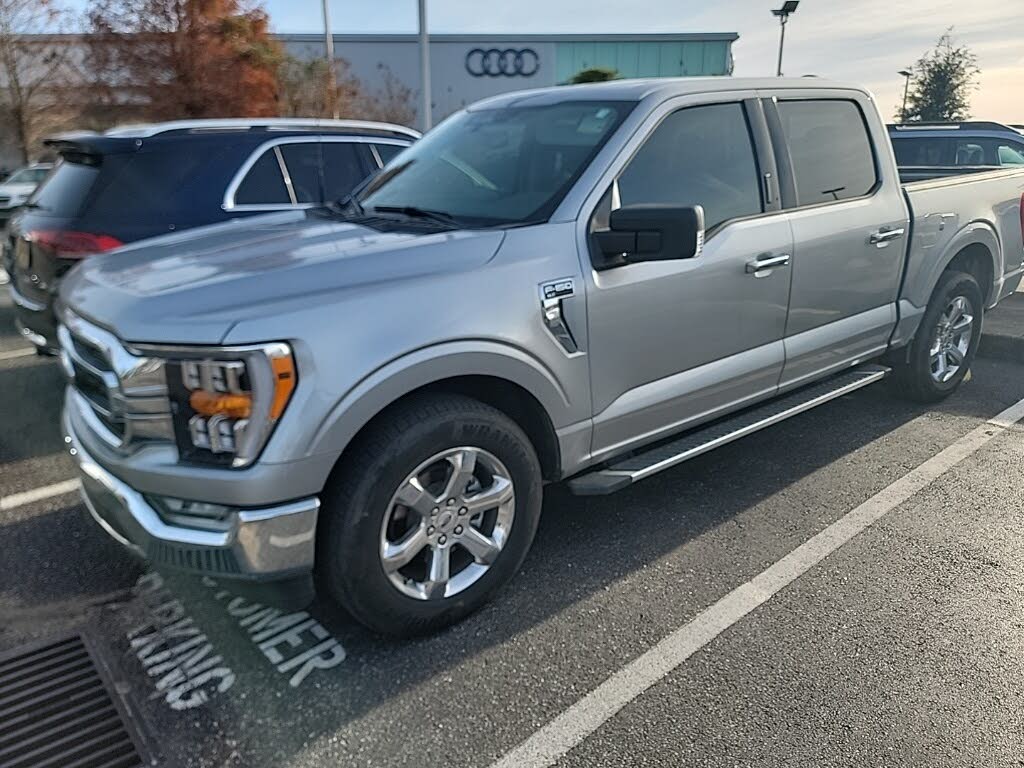 2023 Ford F-150 XLT SuperCrew RWD