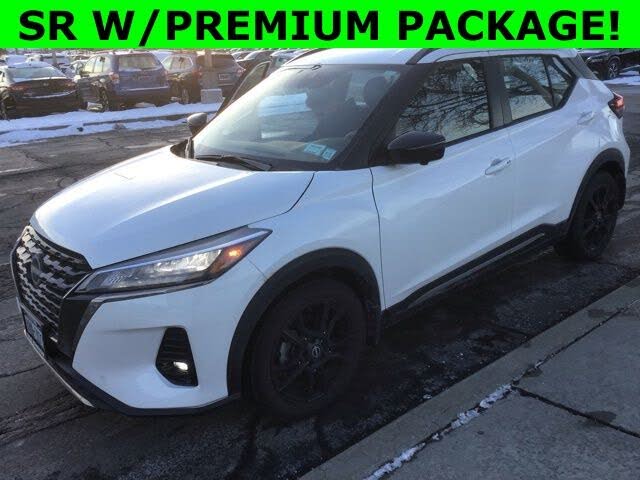 2023 Nissan Kicks SR FWD