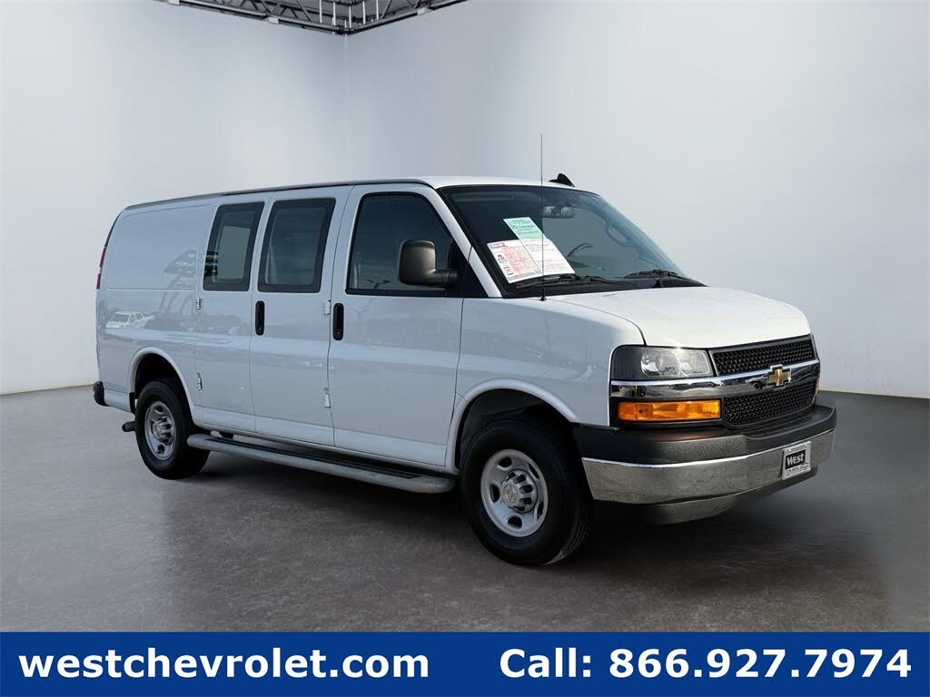 2024 Chevrolet Express Cargo 2500 RWD