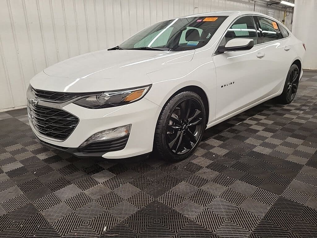 2024 Chevrolet Malibu LT with 1LT FWD