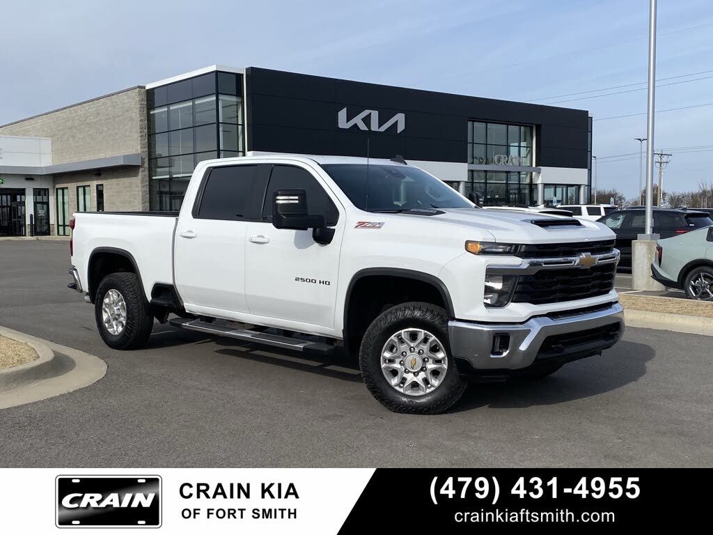 2024 Chevrolet Silverado 2500HD LT Crew Cab 4WD