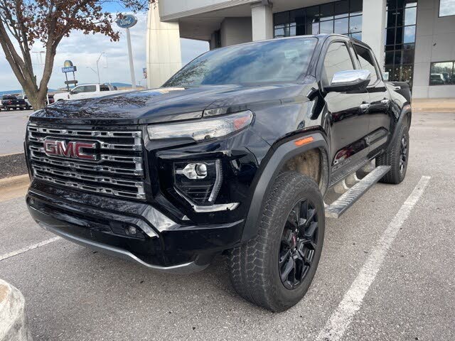 2024 GMC Canyon Denali Crew Cab 4WD