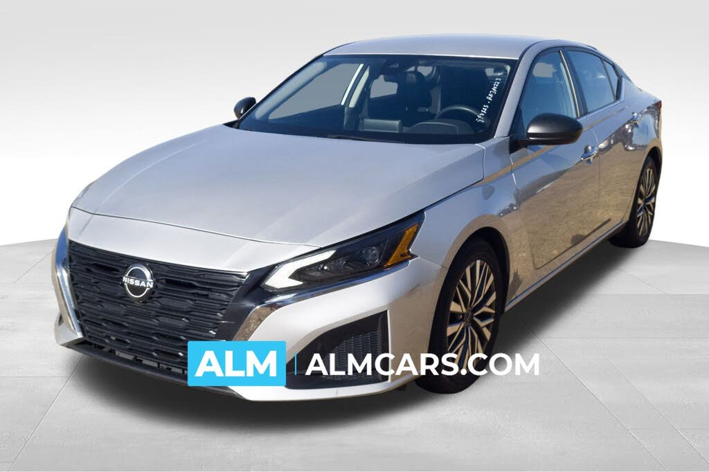 2024 Nissan Altima 2.5 SV FWD