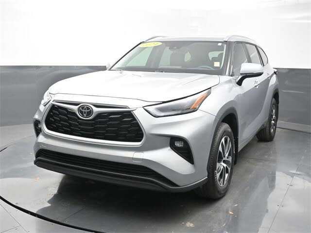 2024 Toyota Highlander XLE AWD