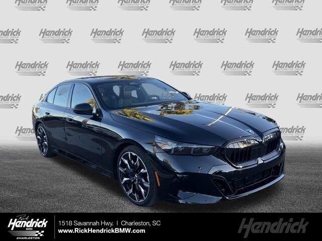 2025 BMW 5 Series 530i RWD