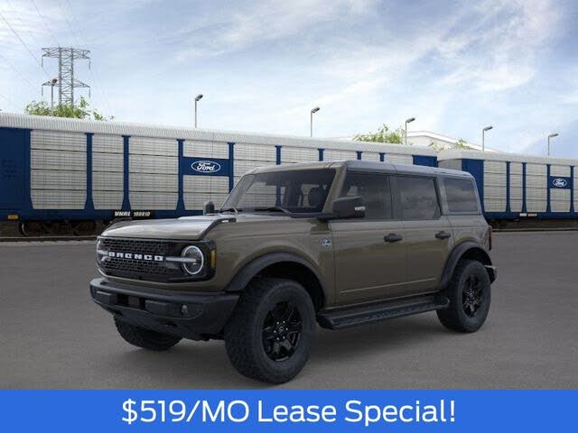 2025 Ford Bronco Outer Banks 4-Door 4WD