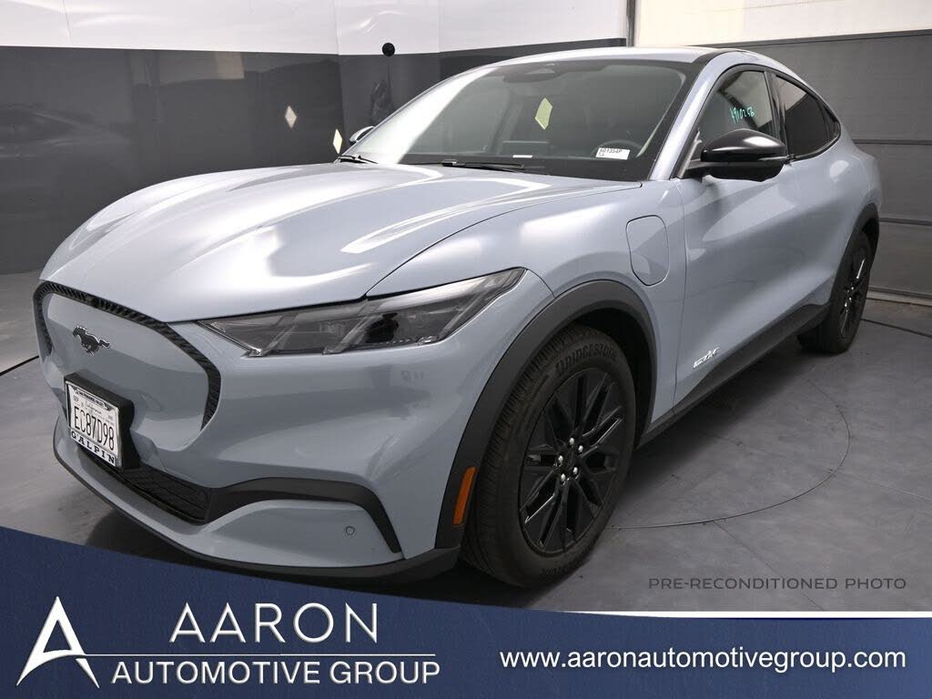 2025 Ford Mustang Mach-E Select RWD